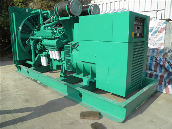 迭部出租发电机 发电机组厂家:柴油发电机组的控制屏的作用是什么?