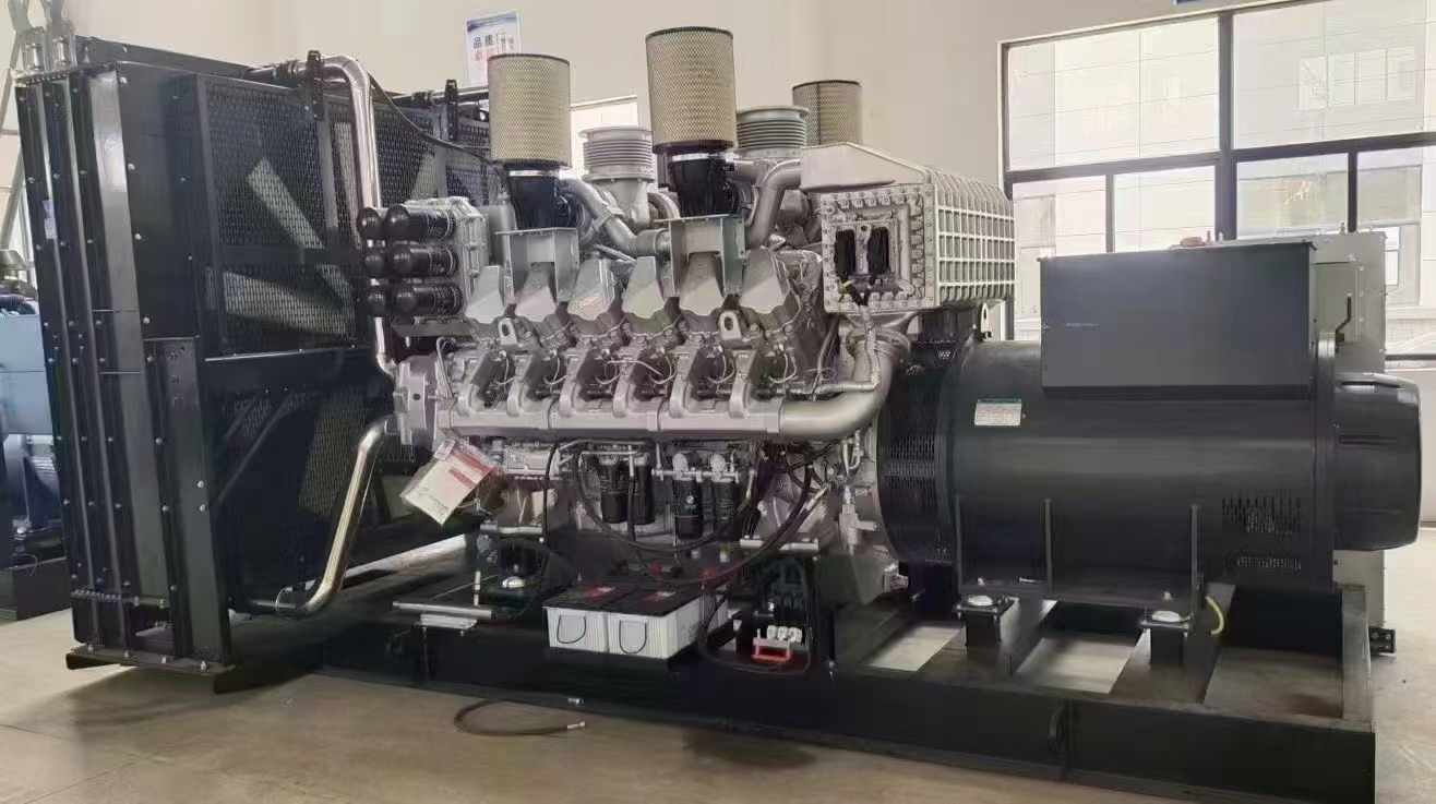 迭部800KW柴油发电机组可以带动多少kw的设备？