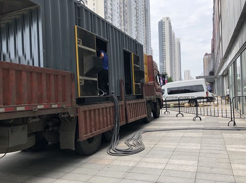 迭部柴油发电机空气滤清器在不同季节的更换周期是否有差异？