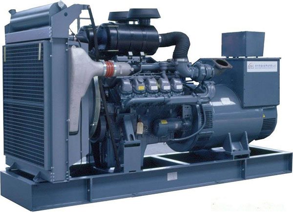 迭部干接点的信号通断时间是如何确定的？