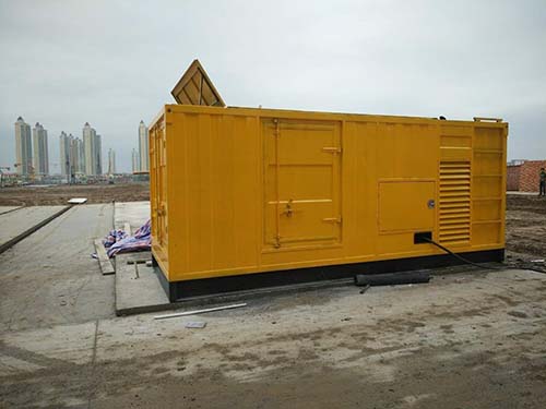 迭部合同中关于乙方责任导致工期延误的赔偿标准应该如何制定？